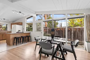 3866 Corina Way, Palo Alto, CA 94303 - Photo 5