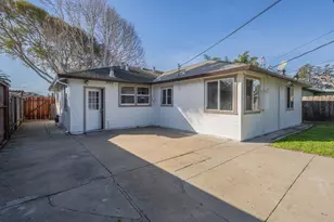 323 Chaparral St, Salinas, CA 93906 - Photo 31