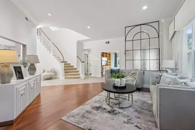 5707 Capilano Dr, San Jose, CA 95138 - Photo 9