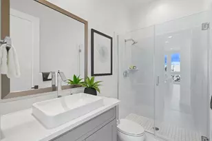 142 Coronado Ave, Alameda, CA 94501 - Photo 13