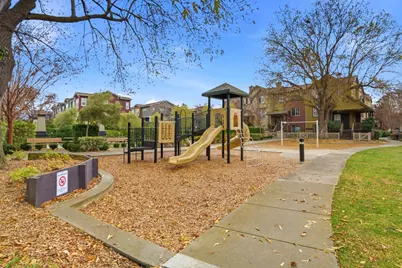 70 Towne Cir, Mountain View, CA 94040 - Photo 39