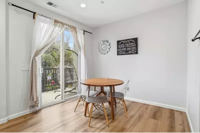 70 Towne Cir, Mountain View, CA 94040 - Photo 17