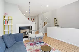 70 Towne Cir, Mountain View, CA 94040 - Photo 9