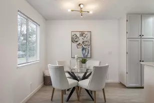 331 N 1st St 3, Campbell, CA 95008 - Photo 3