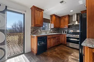 801 Nash Rd B10, Hollister, CA 95023 - Photo 11