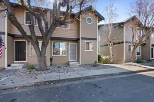 801 Nash Rd B10, Hollister, CA 95023 - Photo 5