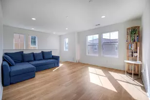 3072 Glenmore St, Vista, CA 92081 - Photo 13