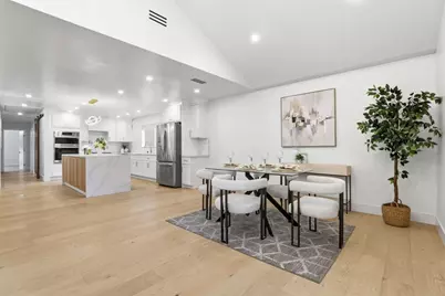 3109 Maddux Dr, Palo Alto, CA 94303 - Photo 15