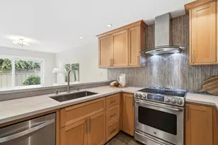 2007 Eucalyptus Ct, Santa Clara, CA 95050 - Photo 9