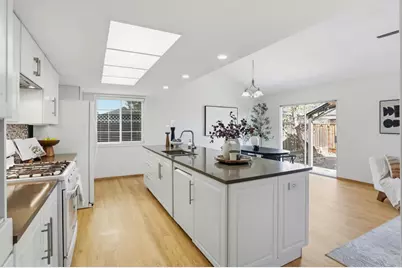 4484 Hampshire Pl, San Jose, CA 95136 - Photo 9