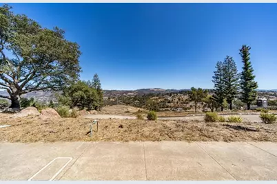 3824 Skyfarm Dr, Santa Rosa, CA 95403 - Photo 3