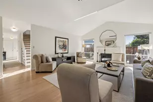 3352 Villa Robleda Dr, Mountain View, CA 94040 - Photo 5