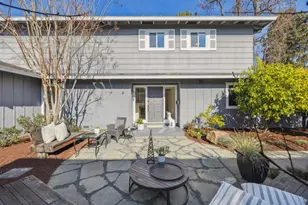 3352 Villa Robleda Dr, Mountain View, CA 94040 - Photo 3