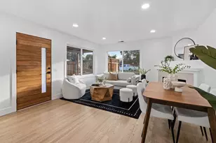 579 Green Manor Ct, Palo Alto, CA 94301 - Photo 7