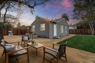 579 Green Manor Ct, Palo Alto, CA 94301 - Photo 5