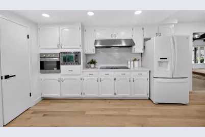 3411 Shady Spring Ln, Mountain View, CA 94040 - Photo 13