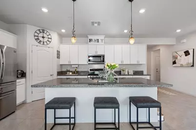 2111 Rosewood Dr, Hollister, CA 95023 - Photo 11