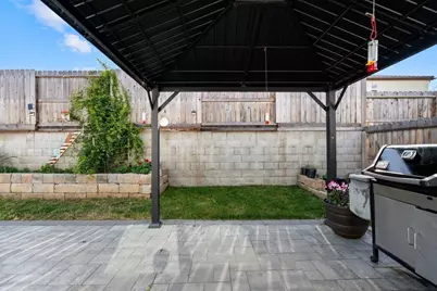 2111 Rosewood Dr, Hollister, CA 95023 - Photo 35