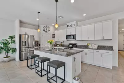 2111 Rosewood Dr, Hollister, CA 95023 - Photo 1