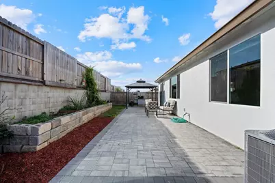 2111 Rosewood Dr, Hollister, CA 95023 - Photo 37