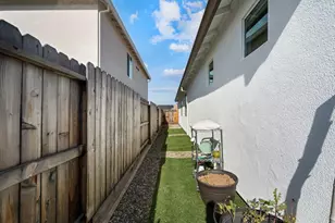 2111 Rosewood Dr, Hollister, CA 95023 - Photo 41