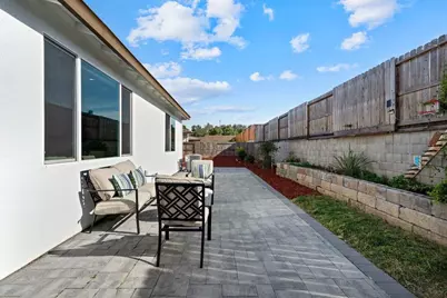 2111 Rosewood Dr, Hollister, CA 95023 - Photo 33