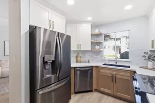 542 Shadowgraph Dr, San Jose, CA 95110 - Photo 11