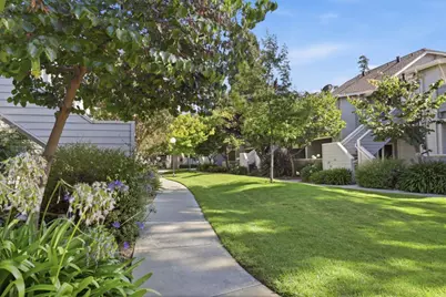 542 Shadowgraph Dr, San Jose, CA 95110 - Photo 29