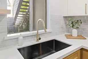 542 Shadowgraph Dr, San Jose, CA 95110 - Photo 13