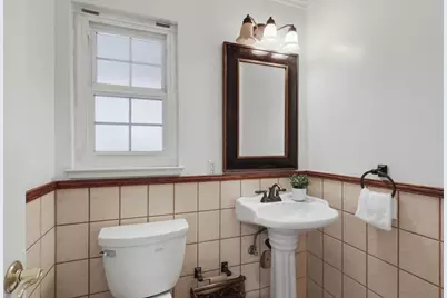 1688 Milroy Pl, San Jose, CA 95124 - Photo 31