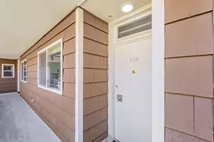 2601 College Ave 208, Berkeley, CA 94704 - Photo 7