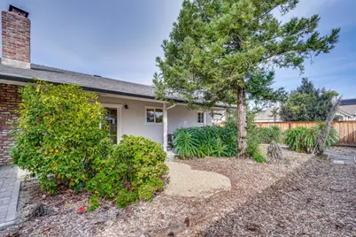 16925 Burgundy Ln, Morgan Hill, CA 95037 - Photo 39