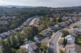 1413 Parkwood Dr, San Mateo, CA 94403 - Photo 45