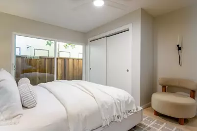 543 Everett Ct, Palo Alto, CA 94301 - Photo 3