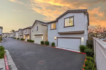 639 Montage Cir, East Palo Alto, CA 94303 - Photo 5