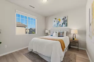 639 Montage Cir, East Palo Alto, CA 94303 - Photo 17