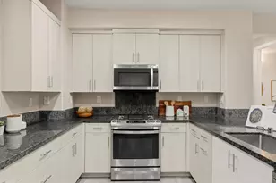 639 Montage Cir, East Palo Alto, CA 94303 - Photo 13