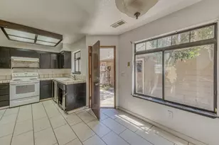 140 Gibson Dr 12, Hollister, CA 95023 - Photo 9