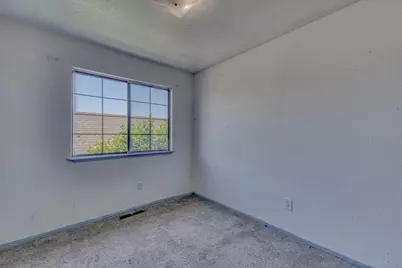 140 Gibson Dr 12, Hollister, CA 95023 - Photo 25