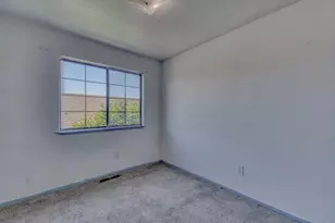 140 Gibson Dr 12, Hollister, CA 95023 - Photo 25