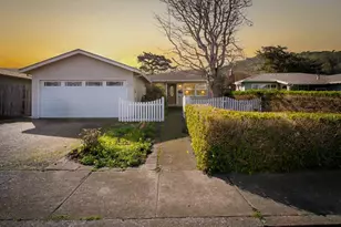 760 Noriega Way, Pacifica, CA 94044 - Photo 1