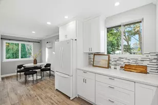 848 Apricot Ave B, Campbell, CA 95008 - Photo 17