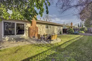 4628 Strawberry Park Dr, San Jose, CA 95129 - Photo 43