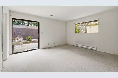 831 University Dr, Menlo Park, CA 94025 - Photo 57