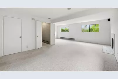 831 University Dr, Menlo Park, CA 94025 - Photo 43