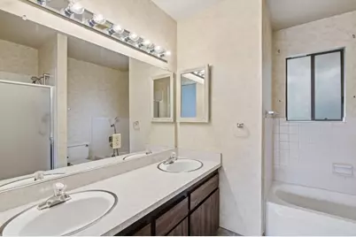 831 University Dr, Menlo Park, CA 94025 - Photo 27