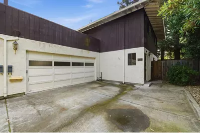 831 University Dr, Menlo Park, CA 94025 - Photo 5