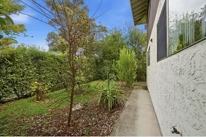 831 University Dr, Menlo Park, CA 94025 - Photo 65