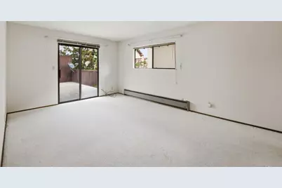 831 University Dr, Menlo Park, CA 94025 - Photo 23