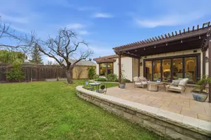 15689 Linda Ave, Los Gatos, CA 95032 - Photo 27